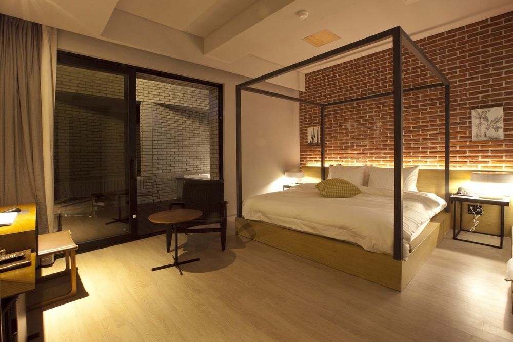 Seomyeon Hound Hotel 1St Street Busan Exterior photo